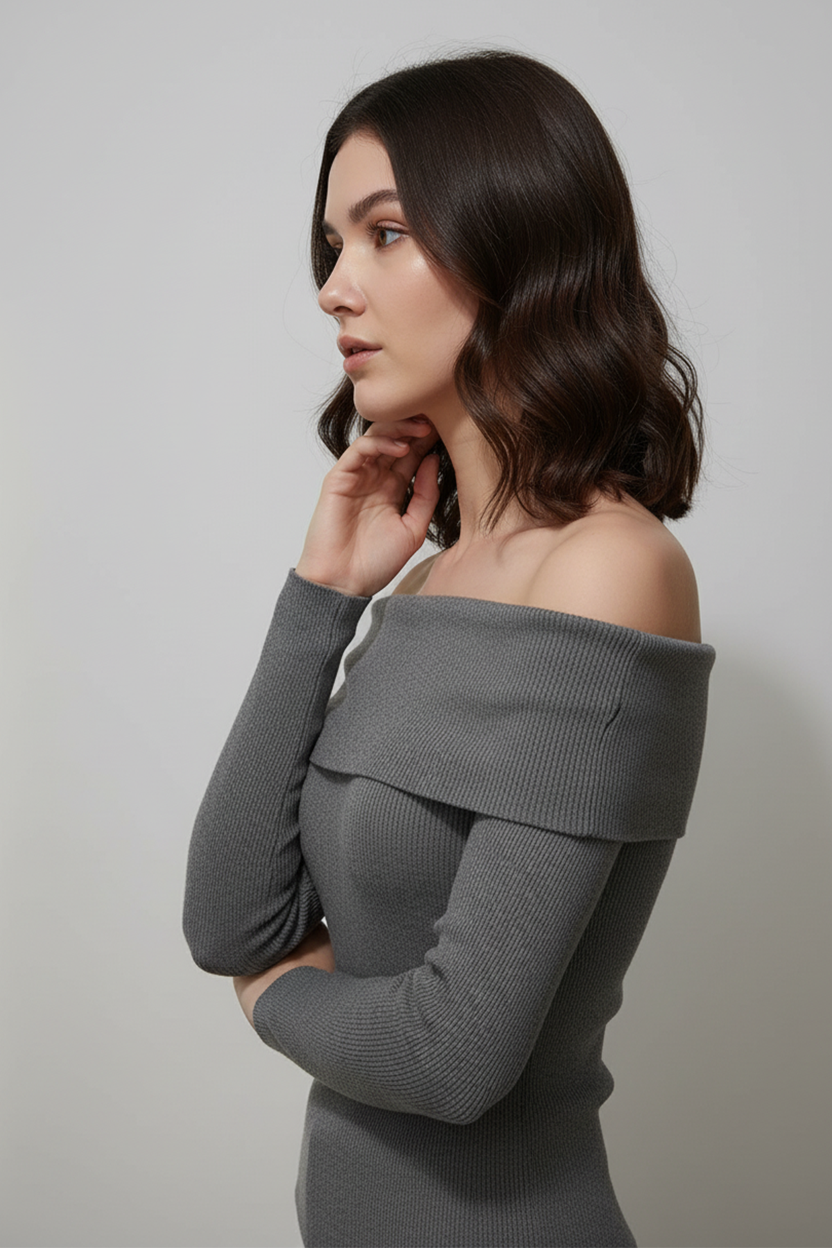 Kadın Madonna Yaka Şardonlu Gri Bluz