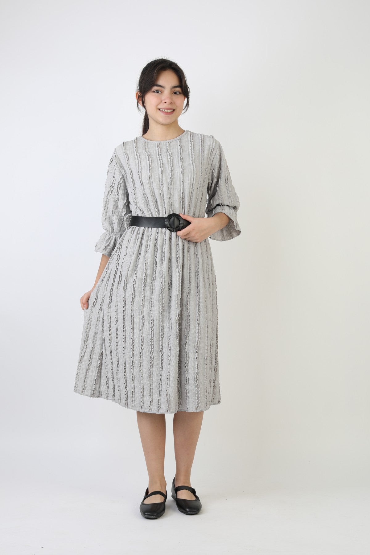 Fırfırlı Bürümcük Kumaş Kız Çocuk Kemerli Günlük Şık ve Rahat Elbise