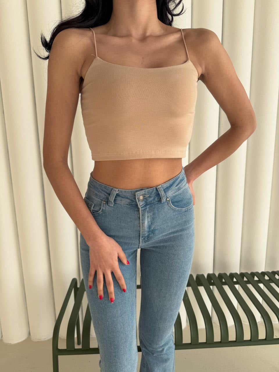 Kadın İp Askılı Kısa Crop - Ten Rengi