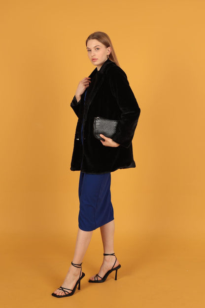 Peluş Kumaş Kadın Siyah Kaban