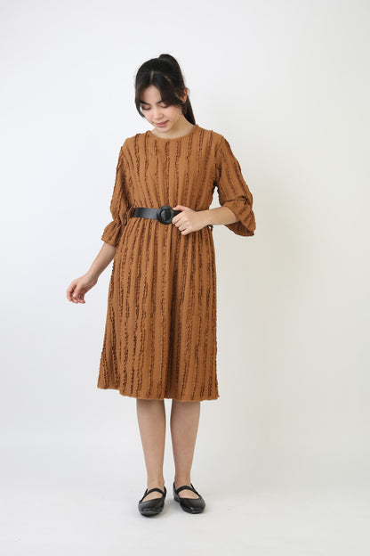 Fırfırlı Bürümcük Kumaş Kız Çocuk Kemerli Günlük Şık ve Rahat Elbise