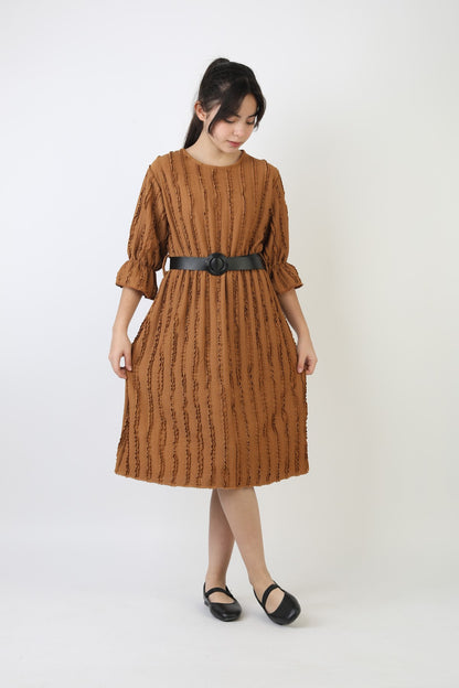 Fırfırlı Bürümcük Kumaş Kız Çocuk Kemerli Günlük Şık ve Rahat Elbise