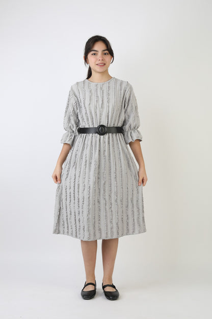 Fırfırlı Bürümcük Kumaş Kız Çocuk Kemerli Günlük Şık ve Rahat Elbise