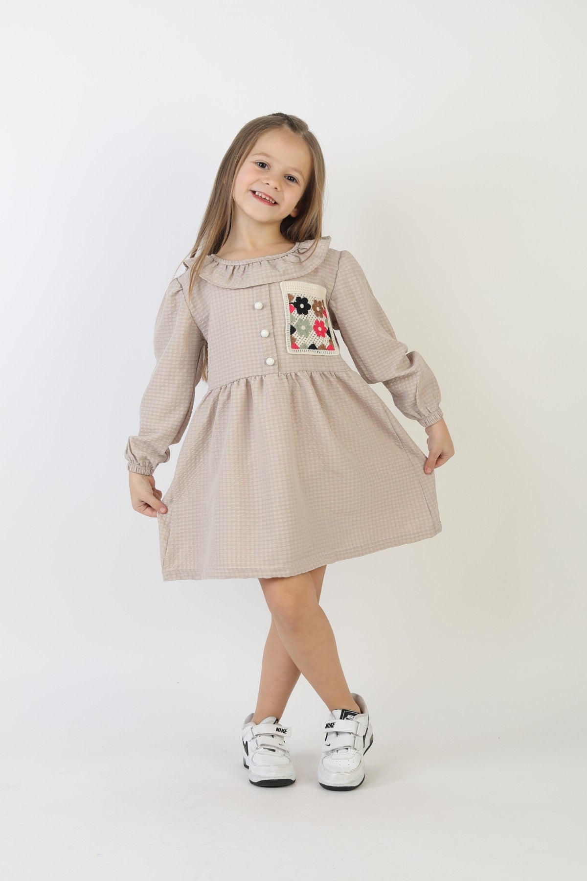 İşlemeli Gofre Kumaş Kız Çocuk Günlük Şık Rahat Ve Trend Elbise