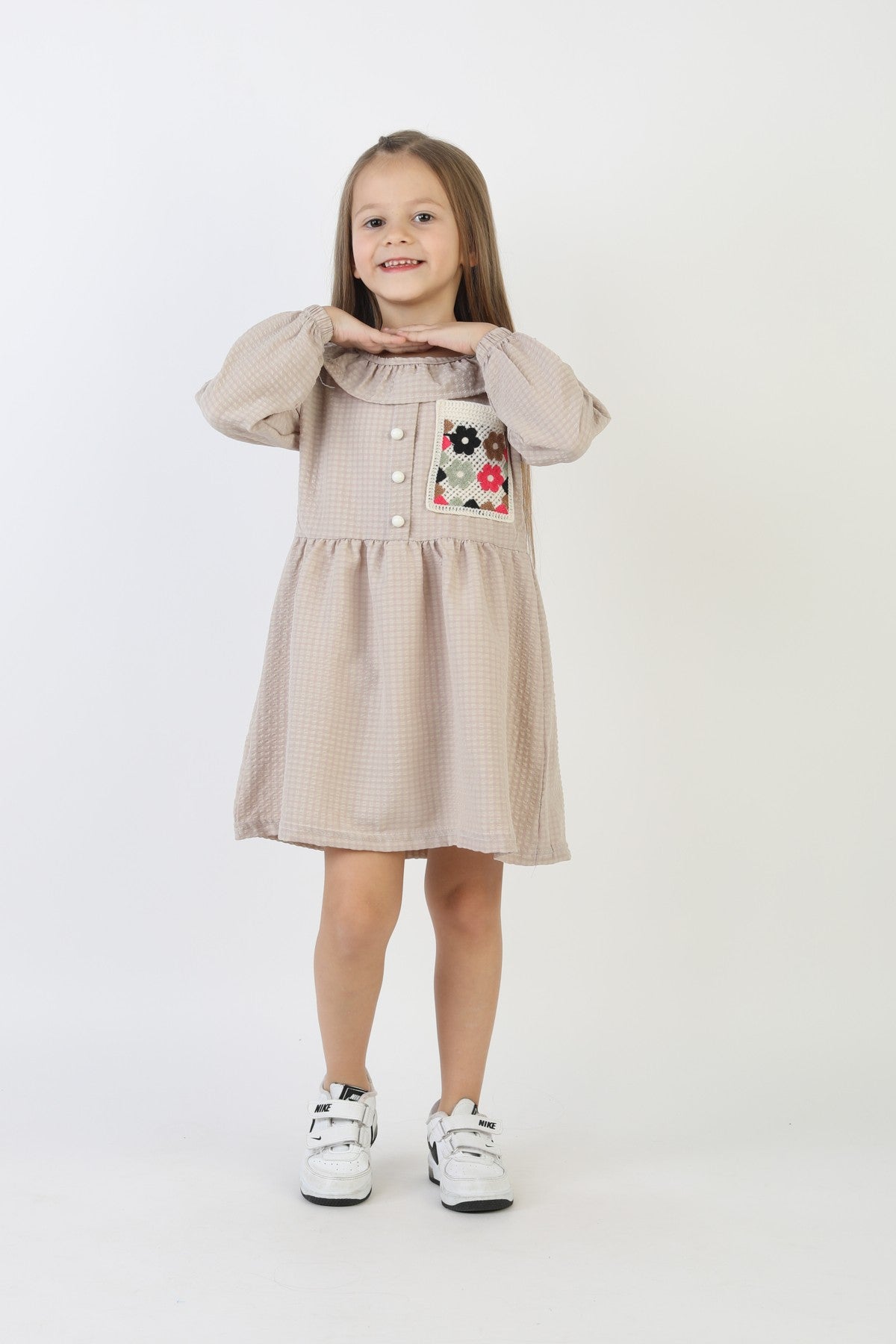 İşlemeli Gofre Kumaş Kız Çocuk Günlük Şık Rahat Ve Trend Elbise