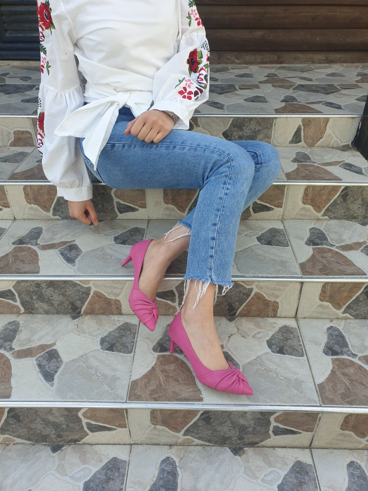 Pembe Deri Kadın Stiletto - 6 cm İnce Topuklu Düğüm Detaylı Günlük Ayakkabı